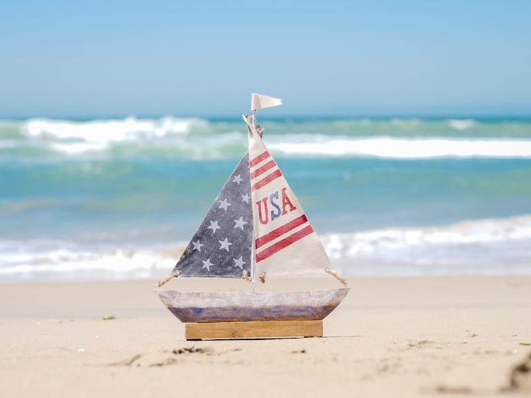 Americans buy property in portugalt for summer vibes.